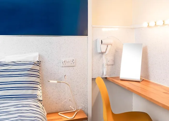 Compact Room, Free Private Parking 公寓 惠特比